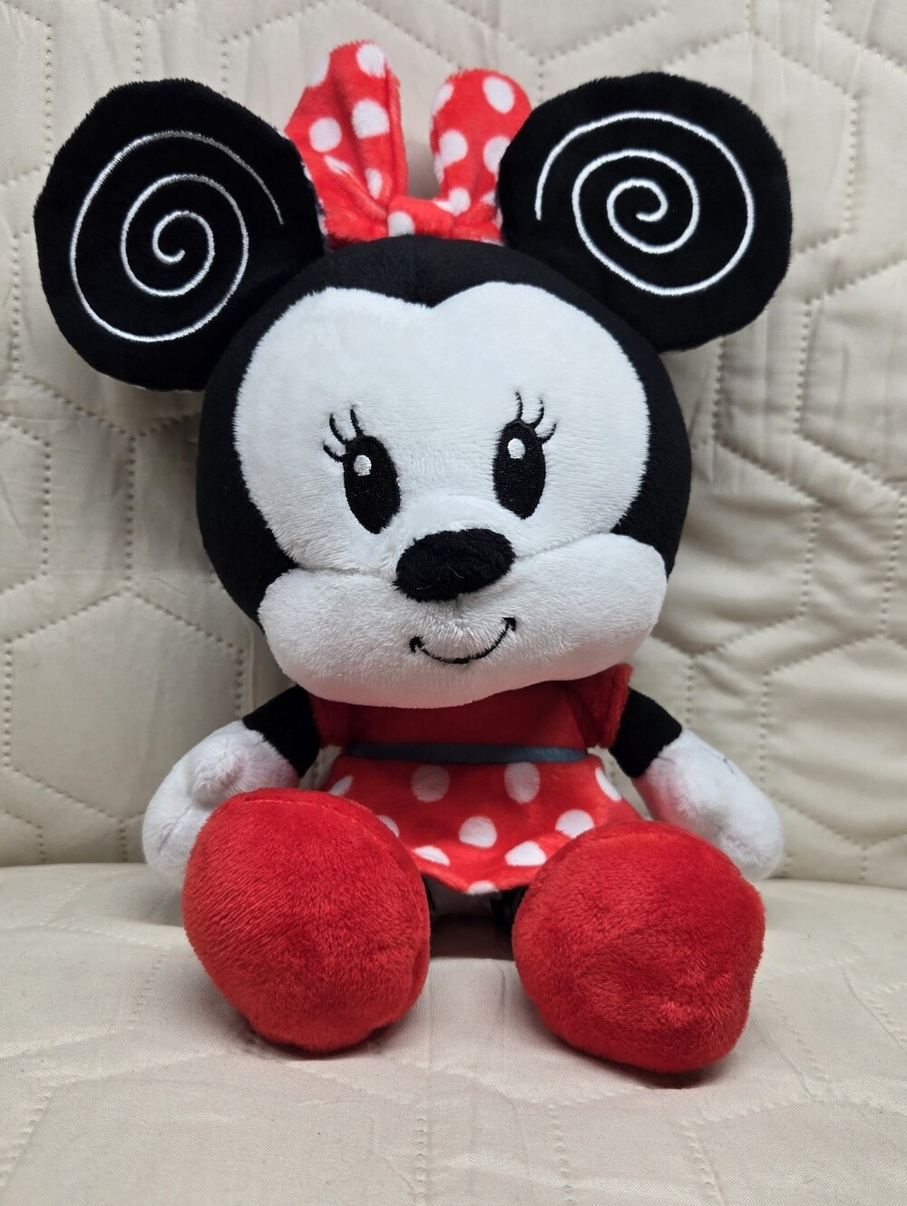 KIDS PREFERRED Disney Baby Minnie High Contrast Crinkle Plush Toy
